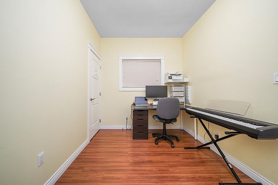 3443 Price Street Vancouver, BC - 3