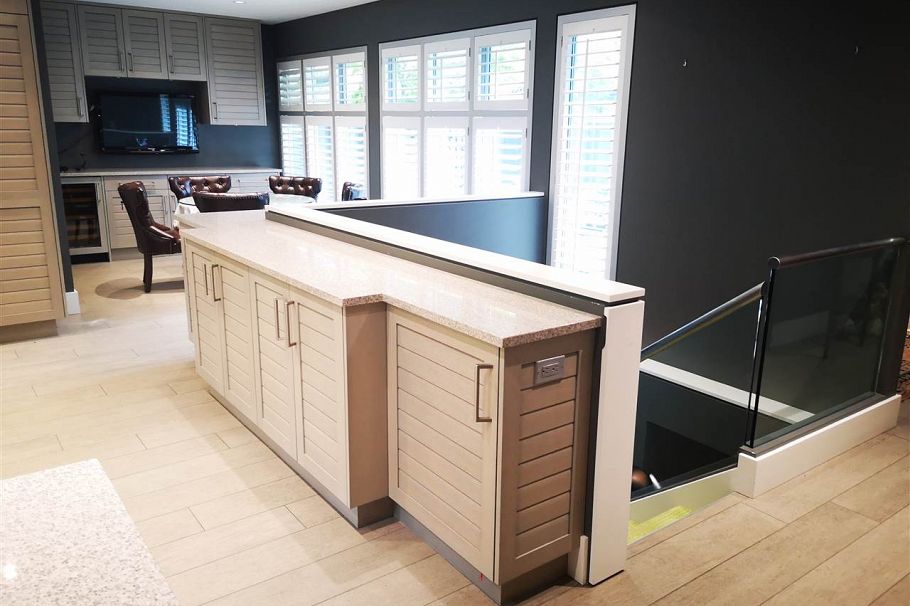 6187 Mackenzie Street Vancouver, BC - 4