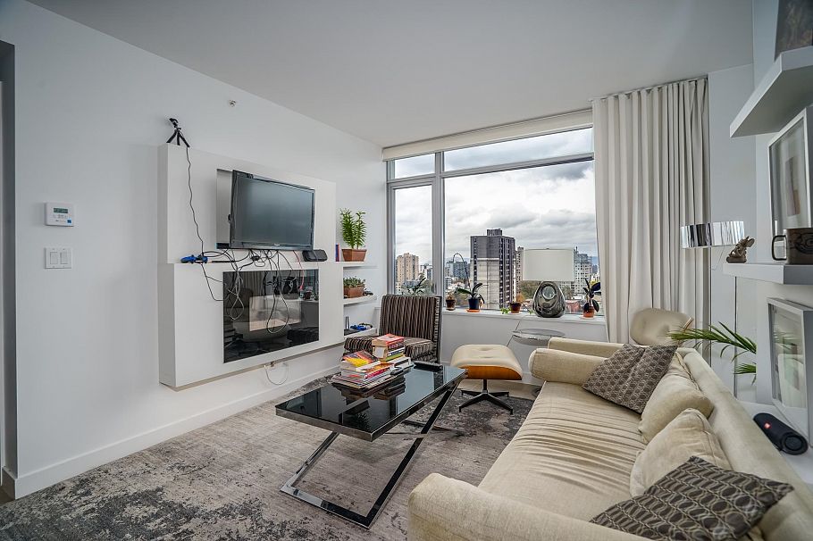 1906 1028 Barclay Street Vancouver, BC - 3