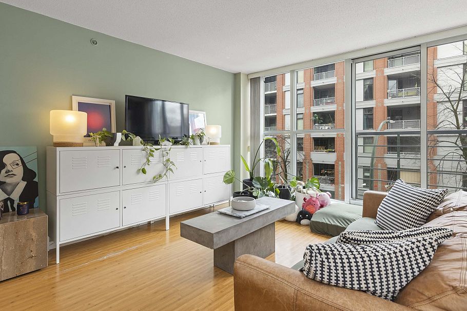 308 168 Powell Street Vancouver, BC - 4