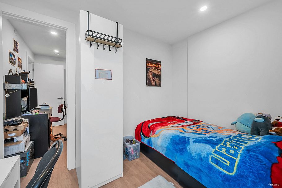 1502 2016 Fullerton Avenue North Vancouver, BC - 25