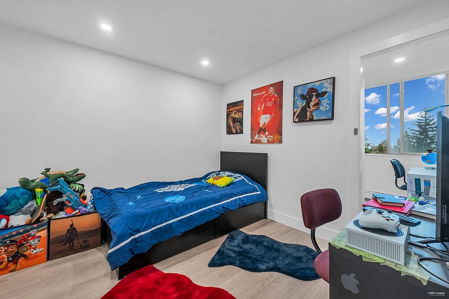 1502 2016 Fullerton Avenue North Vancouver, BC - 24