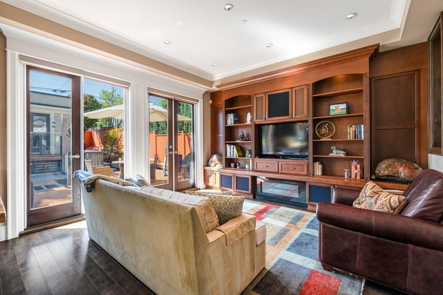 4320 W 8th Avenue Vancouver, BC - 8