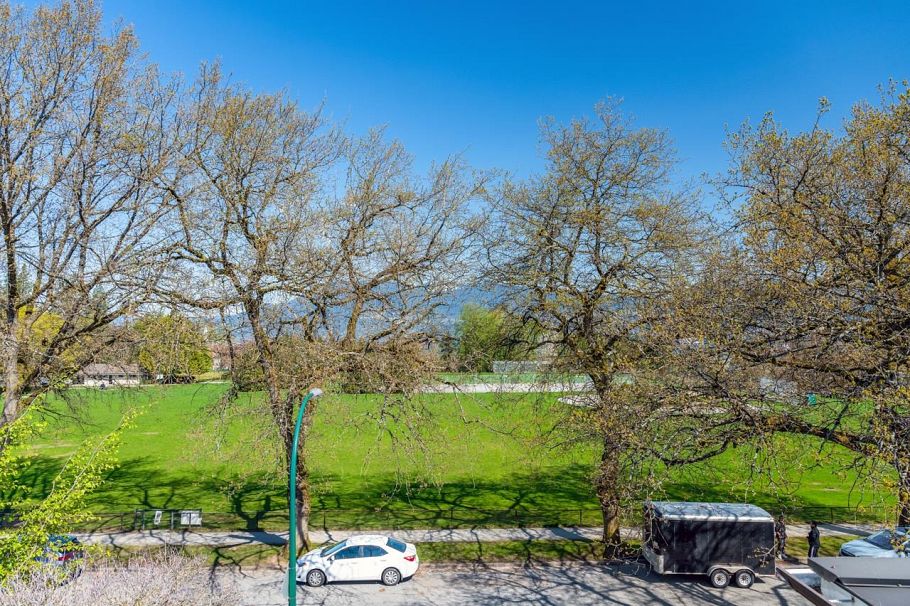 4320 W 8th Avenue Vancouver, BC - 33