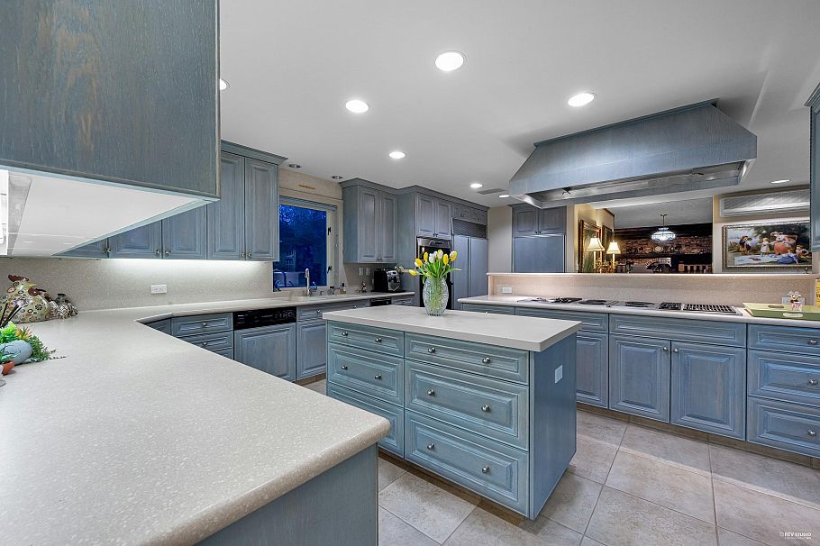 3380 The Crescent Vancouver, BC - 10