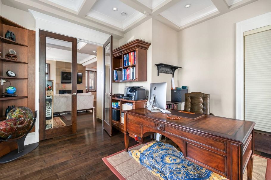 4320 W 8th Avenue Vancouver, BC - 9