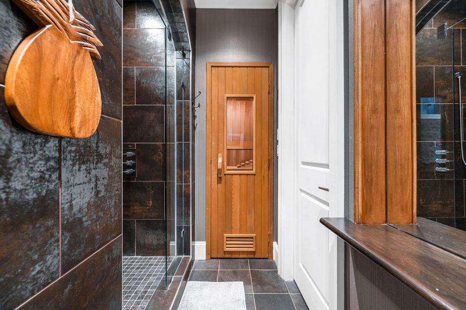 4320 W 8th Avenue Vancouver, BC - 21