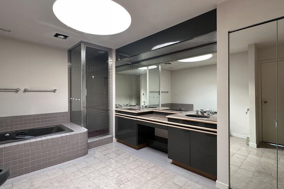 1289 W 51st Avenue Vancouver, BC - 18