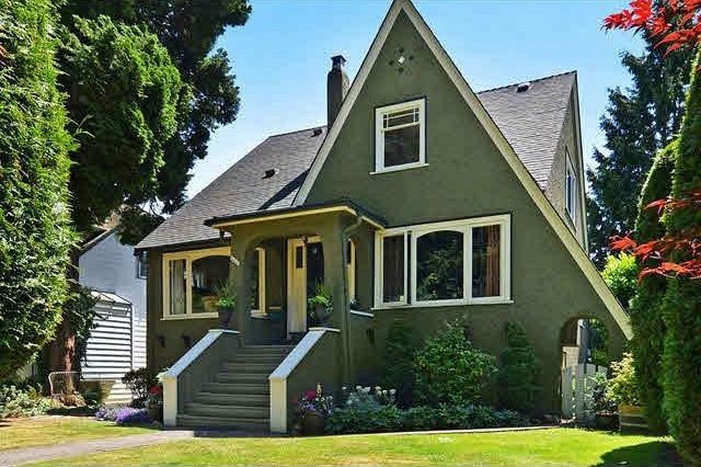 3878 W 33rd Avenue Vancouver, BC - 1