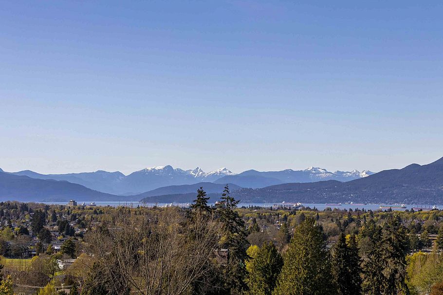 5012 Maple Street Vancouver, BC - 24