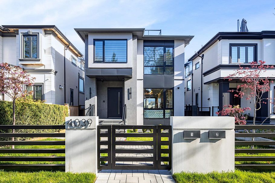 4039 W 11th Avenue Vancouver, BC - 2