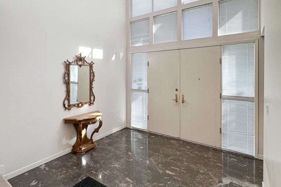 1289 W 51st Avenue Vancouver, BC - 13