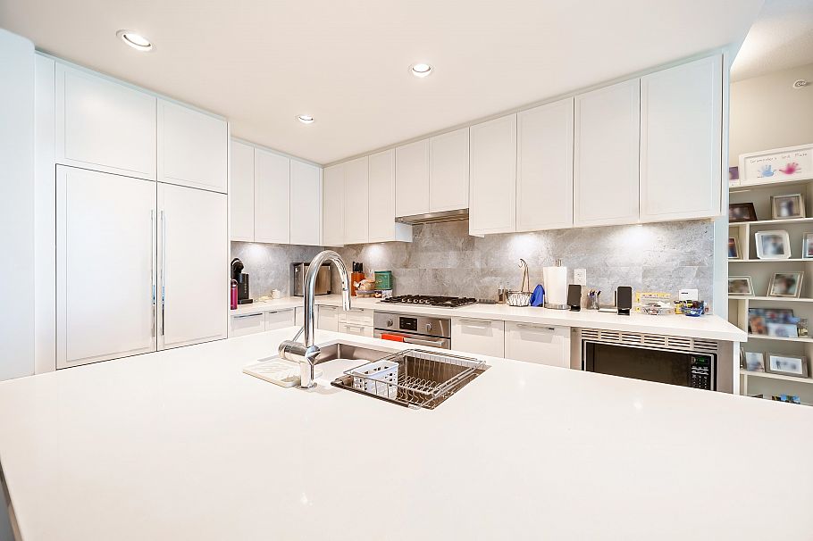 301 3188 Riverwalk Avenue Vancouver, BC - 11