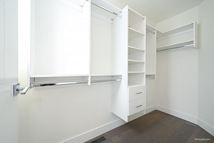 153 W 41st Avenue Vancouver, BC - 11