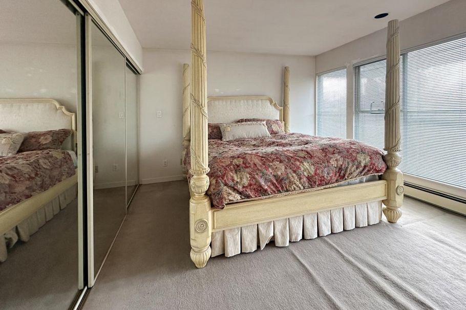 1289 W 51st Avenue Vancouver, BC - 19