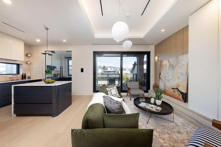 4039 W 11th Avenue Vancouver, BC - 6