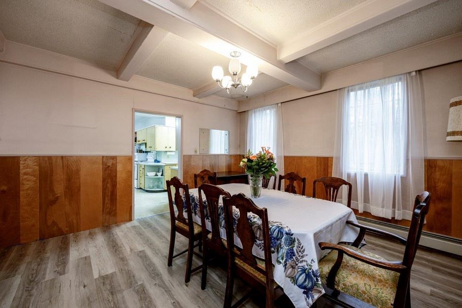 151 E Kings Road North Vancouver, BC - 10