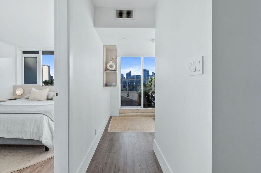 713 1887 Crowe Street Vancouver, BC - 23