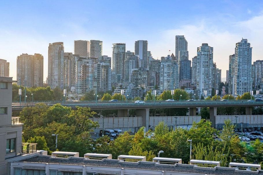 713 1887 Crowe Street Vancouver, BC - 40