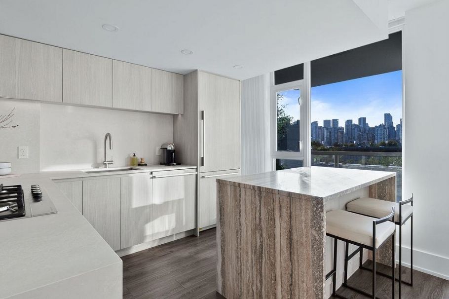 713 1887 Crowe Street Vancouver, BC - 6