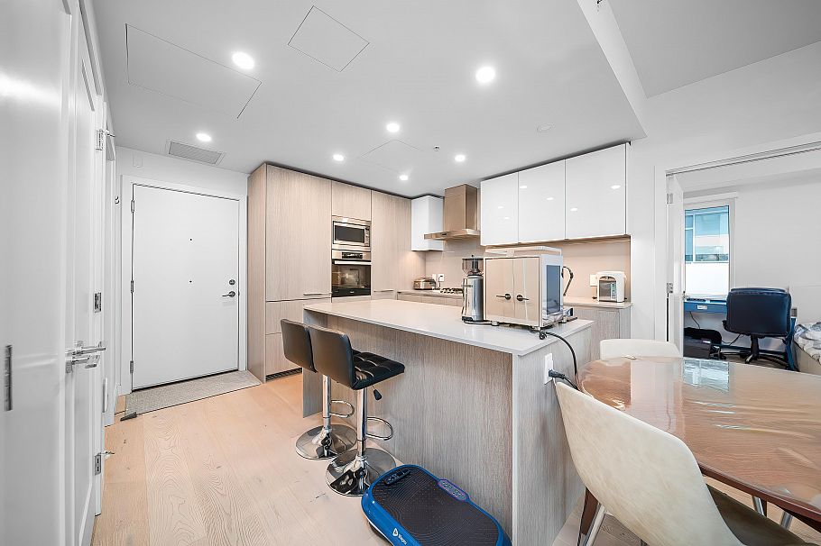 205 4932 Cambie Street Vancouver, BC - 6