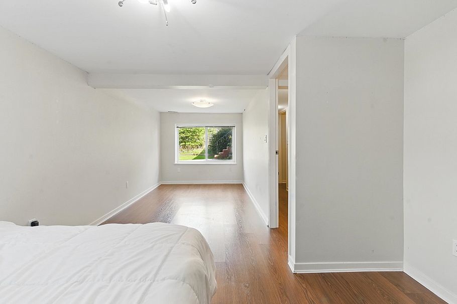 2968 W 20th Avenue Vancouver, BC - 18