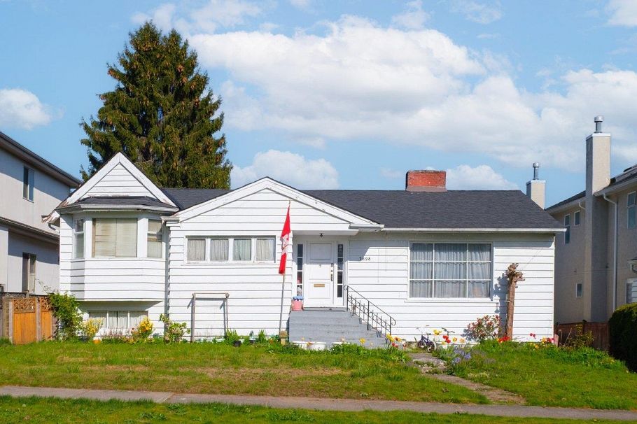 7898 Osler Street Vancouver, BC - 2