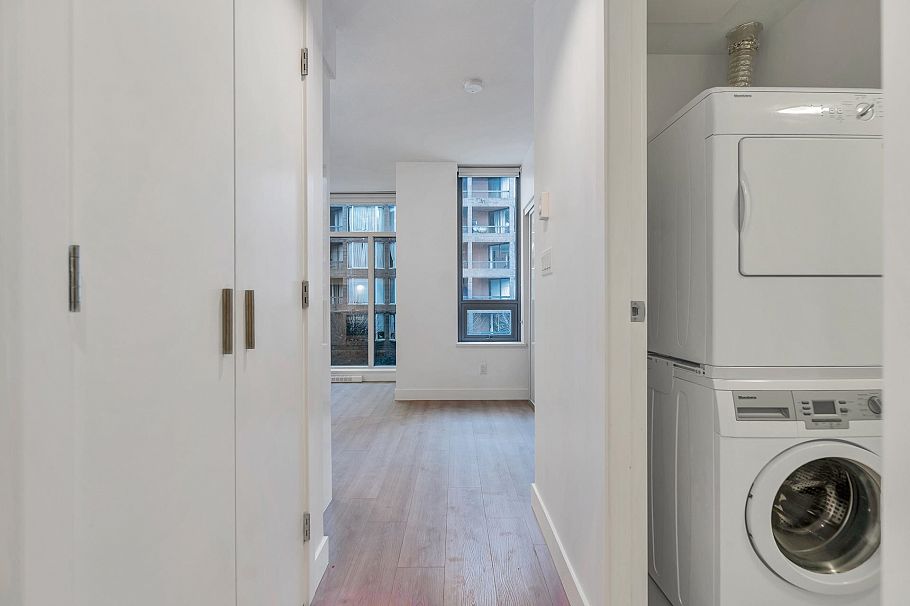 201 1308 Hornby Street Vancouver, BC - 3