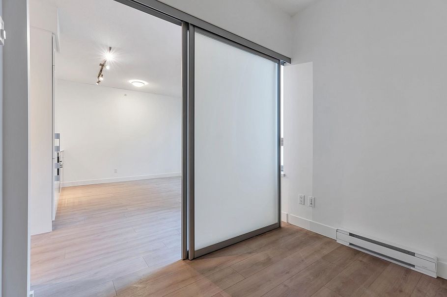 201 1308 Hornby Street Vancouver, BC - 13