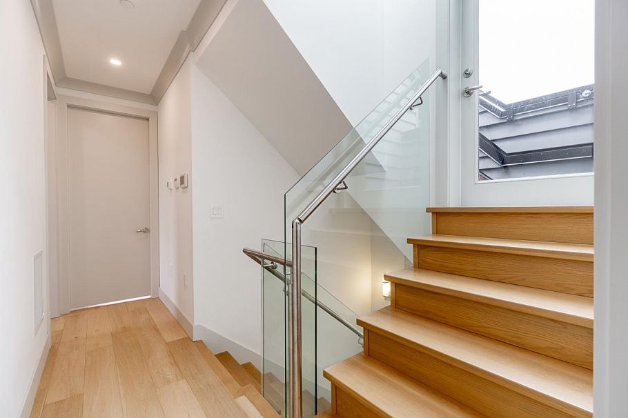 3804 W 20th Avenue Vancouver, BC - 18