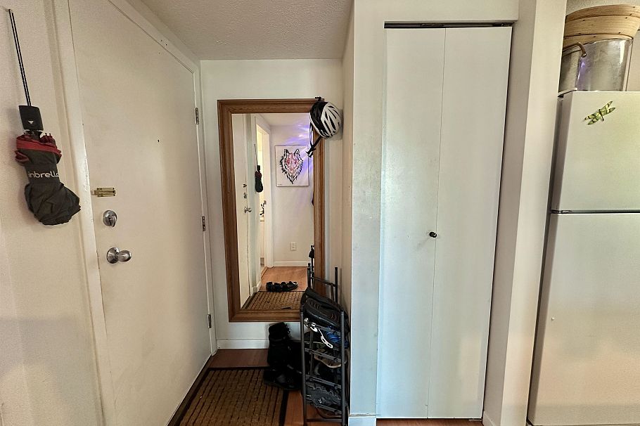 1205 1188 Howe Street Vancouver, BC - 13