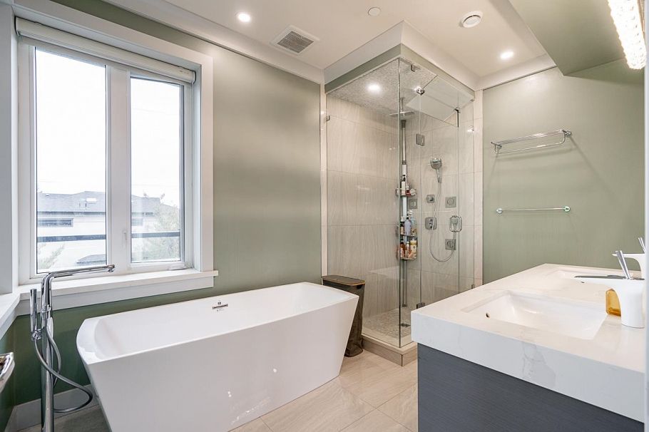 3804 W 20th Avenue Vancouver, BC - 22