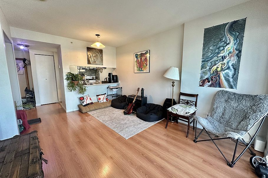 1205 1188 Howe Street Vancouver, BC - 8