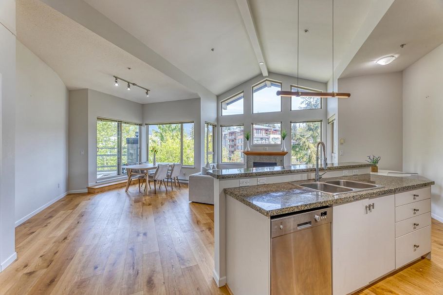 516 580 Raven Woods Drive North Vancouver, BC - 11