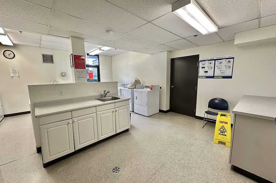 1205 1188 Howe Street Vancouver, BC - 20