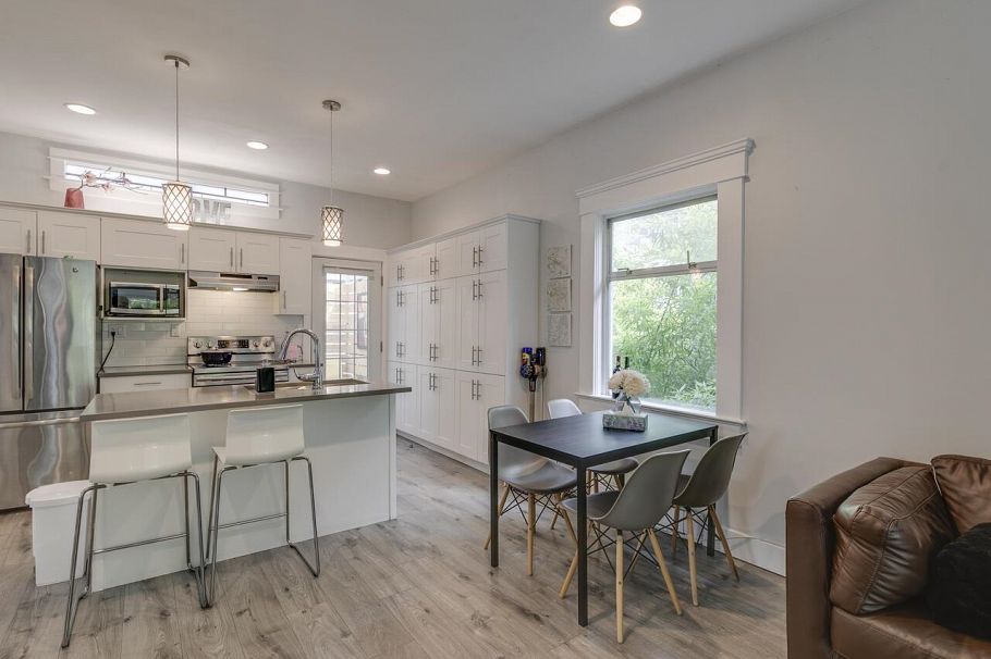 1577 E 26th Avenue Vancouver, BC - 5