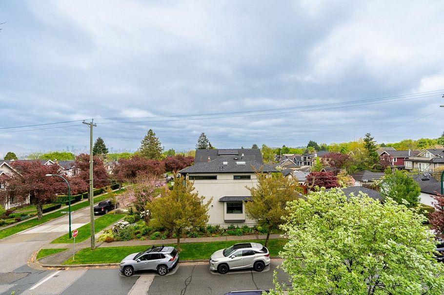 3804 W 20th Avenue Vancouver, BC - 12