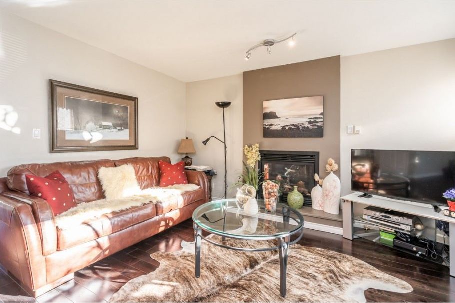 1528 Bond Street North Vancouver, BC - 8