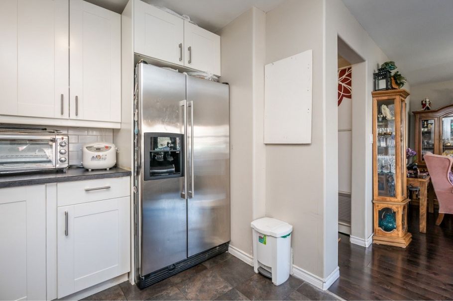 1528 Bond Street North Vancouver, BC - 11