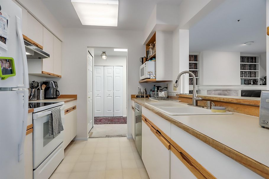 E403 628 W 12th Avenue Vancouver, BC - 10