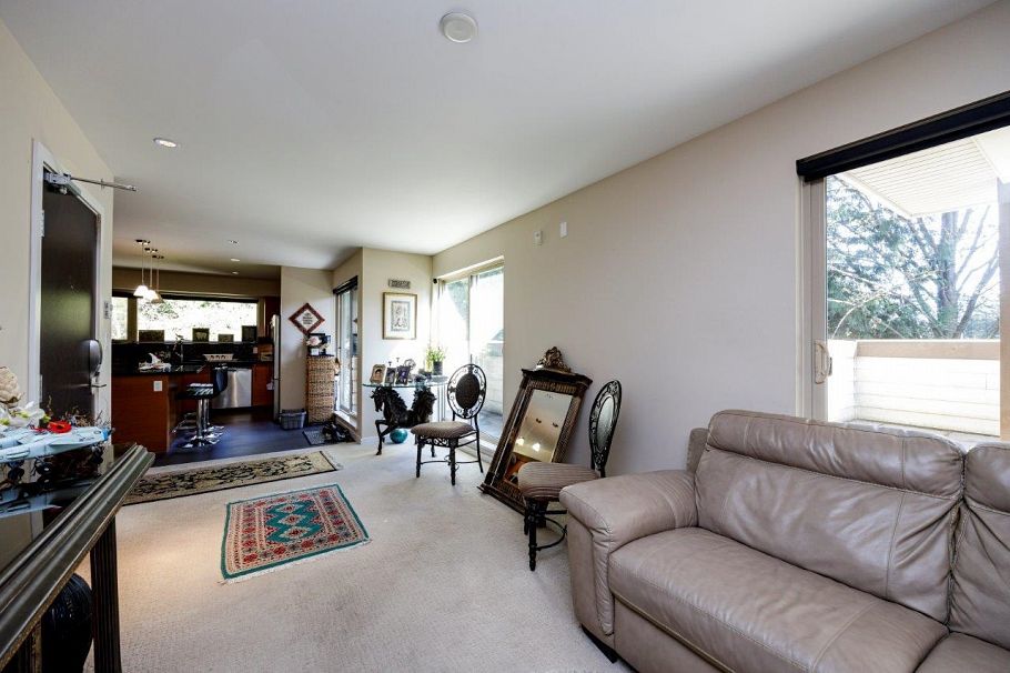 PH1 2832 Capilano Road North Vancouver, BC - 12