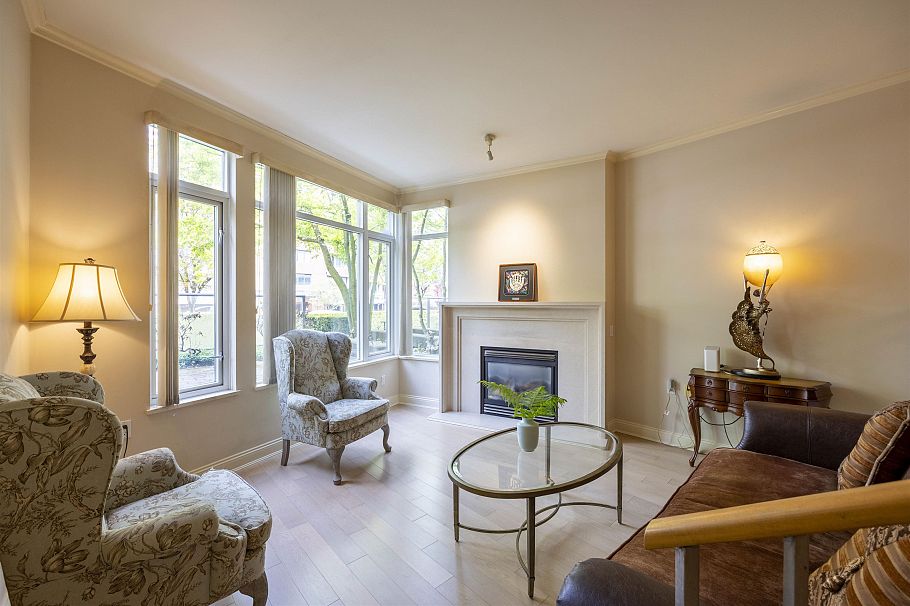 205 638 W 45th Avenue Vancouver, BC - 3