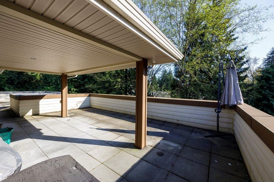 PH1 2832 Capilano Road North Vancouver, BC - 4