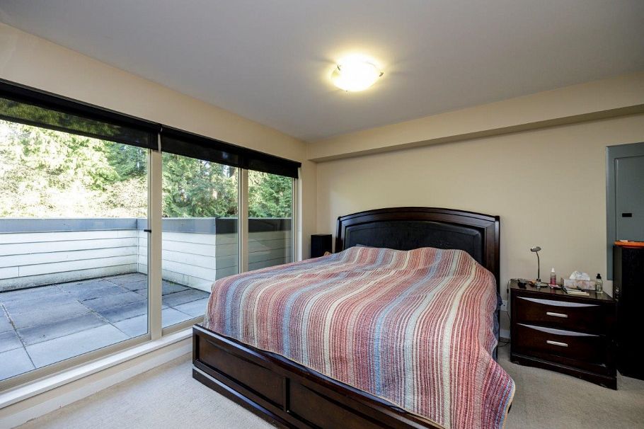 PH1 2832 Capilano Road North Vancouver, BC - 17