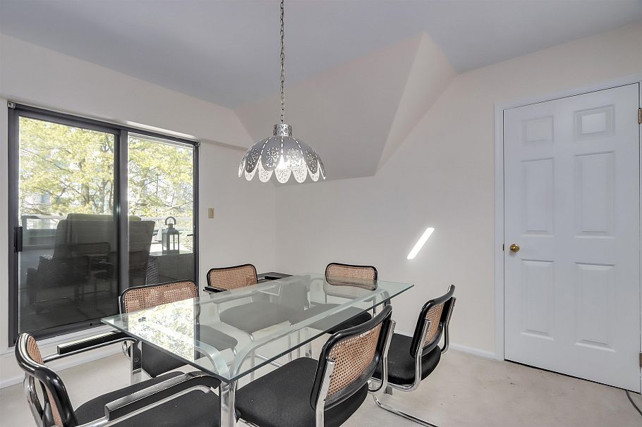 E403 628 W 12th Avenue Vancouver, BC - 11