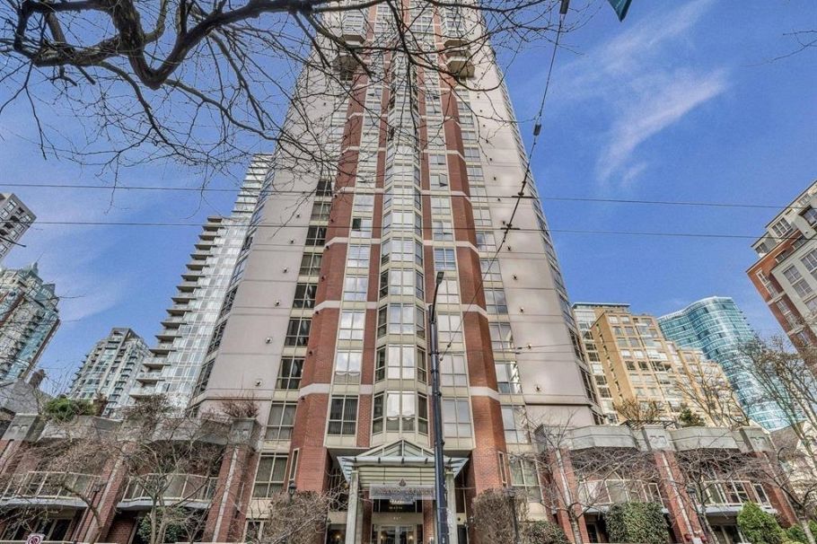 1303 867 Hamilton Street Vancouver, BC - 1