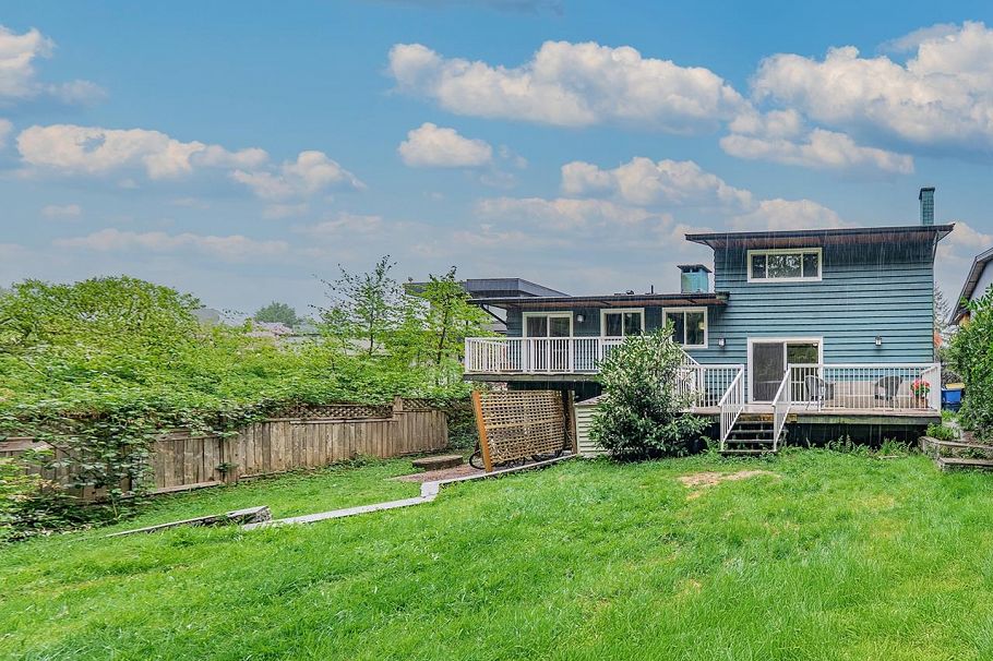 5178 Cliffridge Avenue North Vancouver, BC - 34