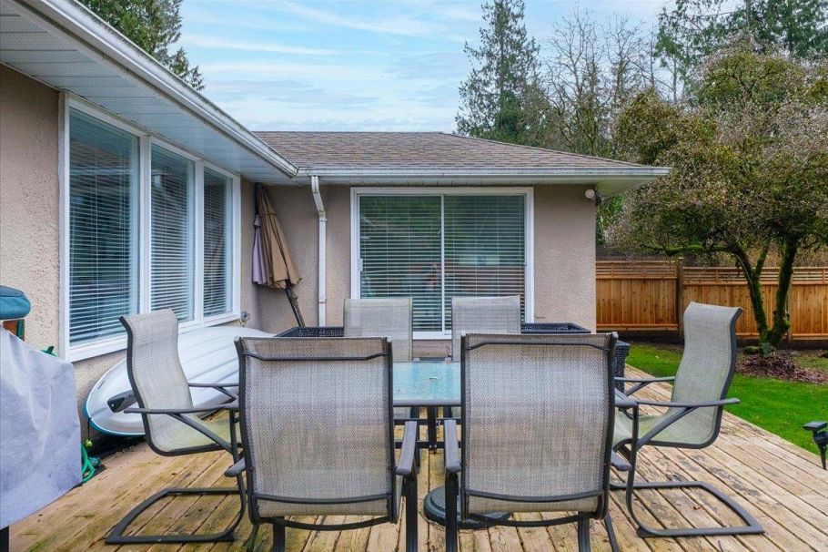 3001 Paisley Road North Vancouver, BC - 26