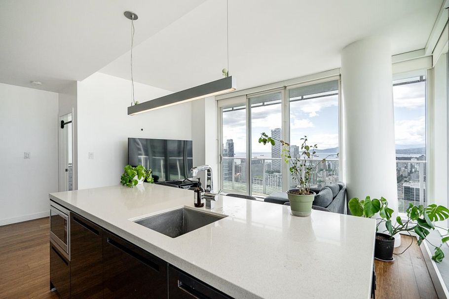 4805 777 Richards Street Vancouver, BC - 11