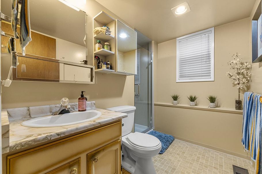 5178 Cliffridge Avenue North Vancouver, BC - 28